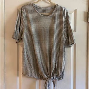 Women’s Banana Republic Striped T-Shirt